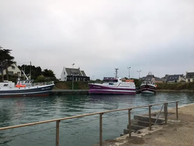 Ouessant 200M Plage Et Port Sibiril Holiday home