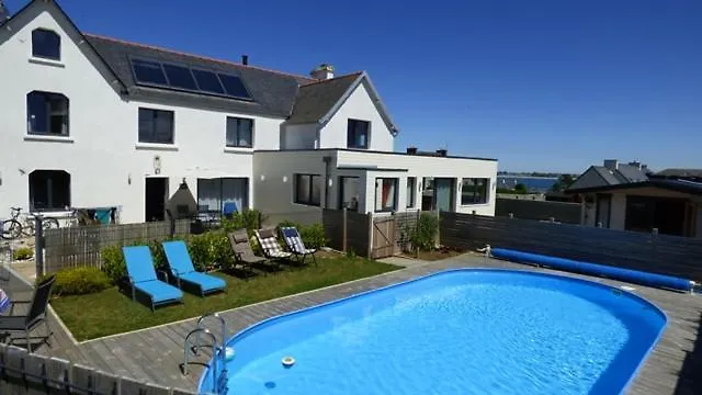 Holiday home Ouessant 200M Plage Et Port Sibiril France